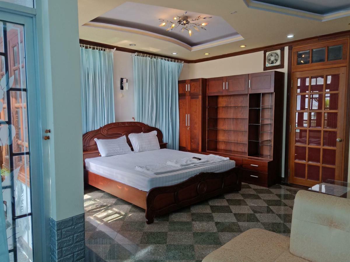Khach San Nhu Yen Hotel Nha Trang Buitenkant foto