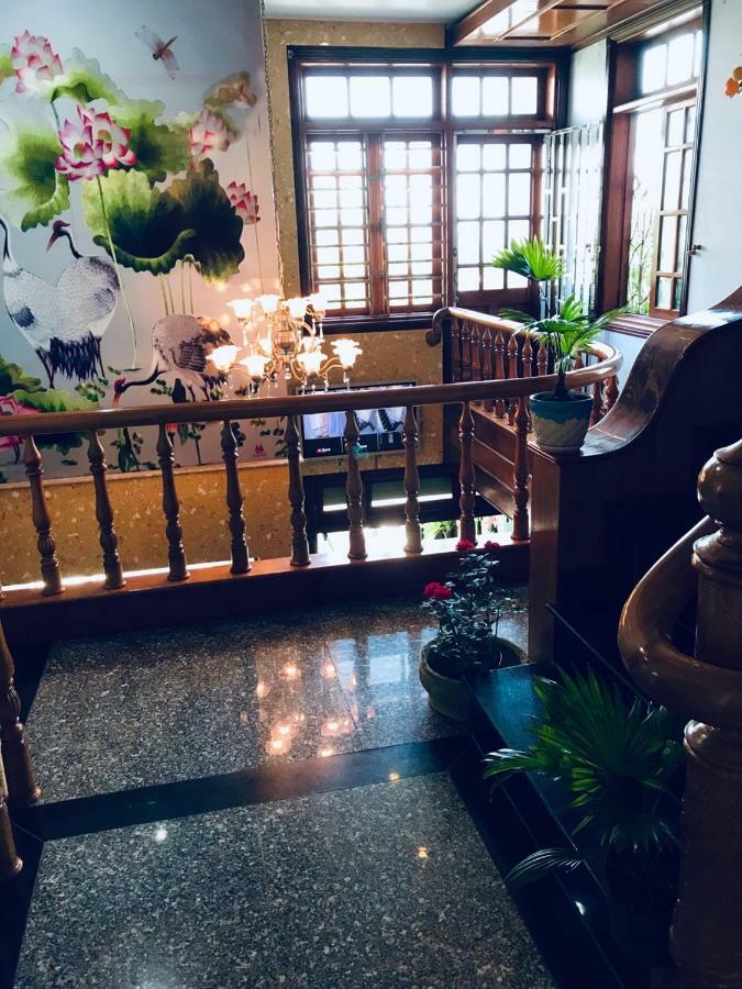 Khach San Nhu Yen Hotel Nha Trang Buitenkant foto
